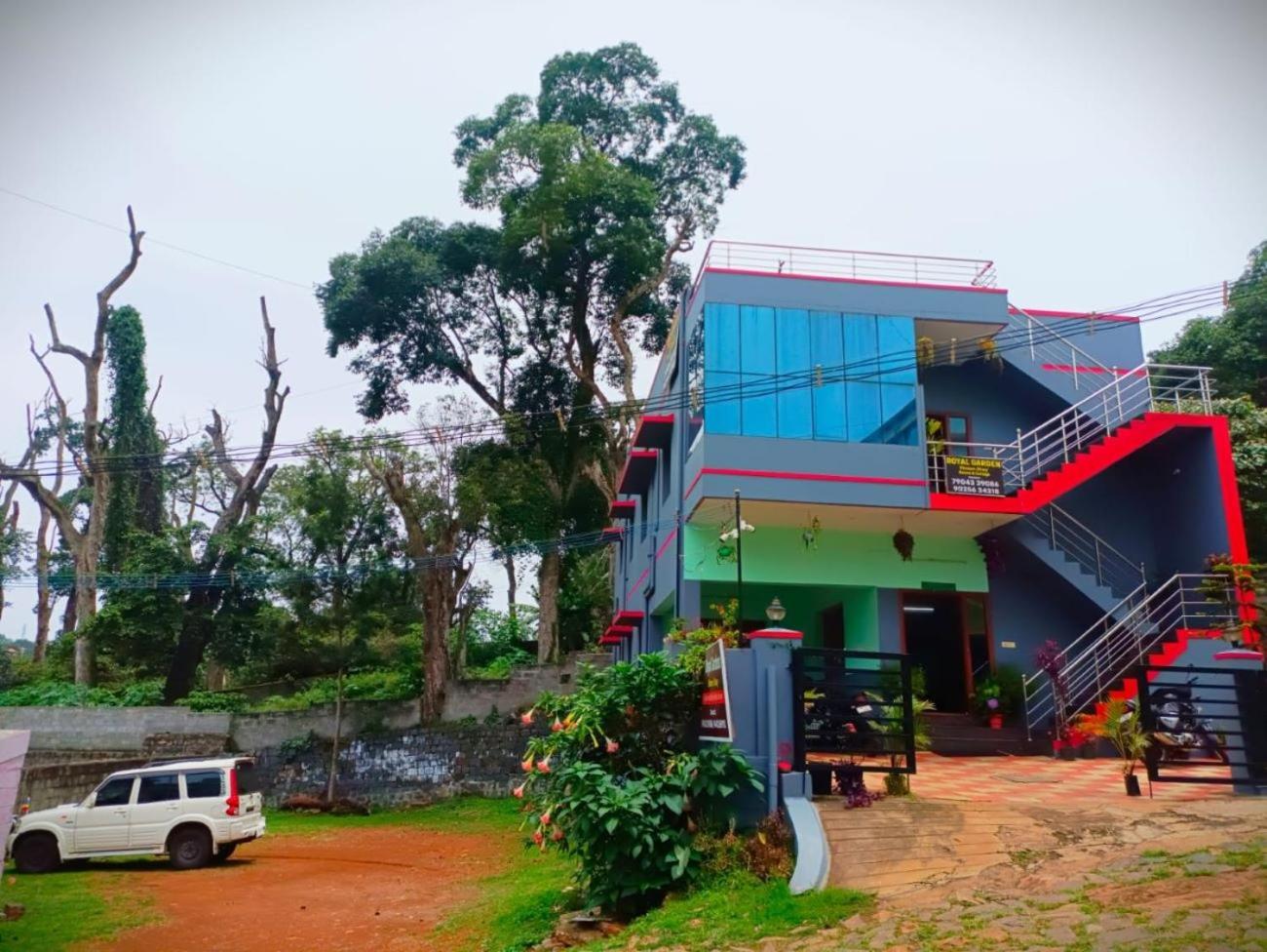 Hotel Royal Garden Yercaud Exterior foto